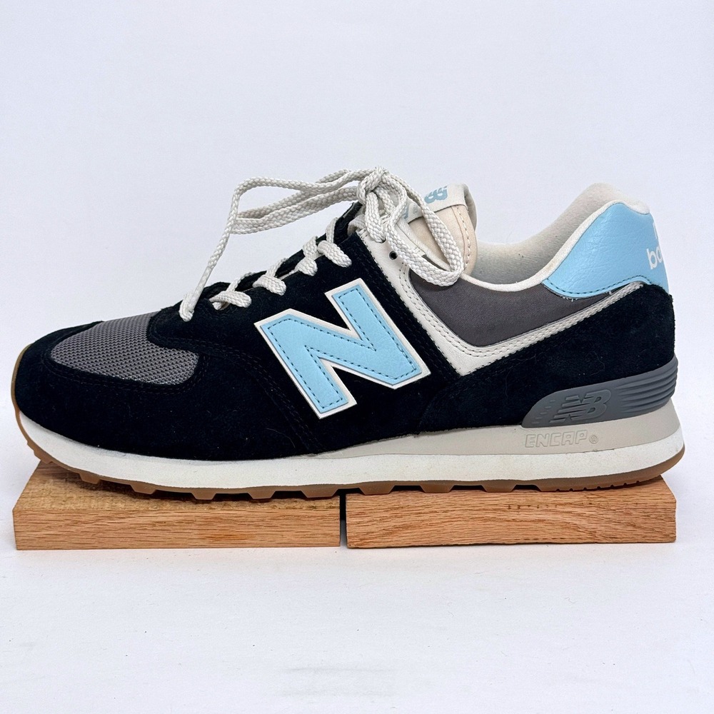 New Balance 574 Sneakers Mens 11 Black Blue WL574RCA Low Top Suede Running Shoes - Picture 2 of 13